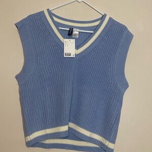 DIVIDED Sweater Vest